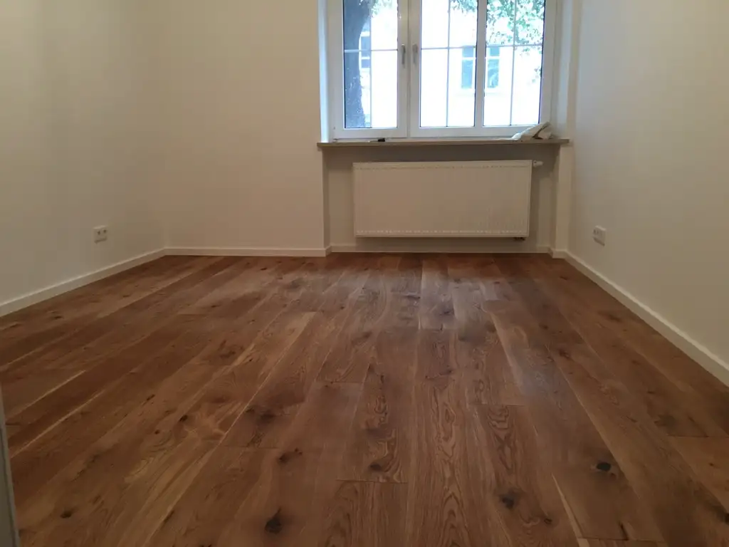 Nachher-Zustand der vollständig sanierten Wohnung in der Agensstraße in München